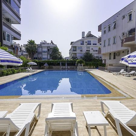 Vibrant Flat With Lovely Balcony In Muratpasa Antalya Exteriör bild