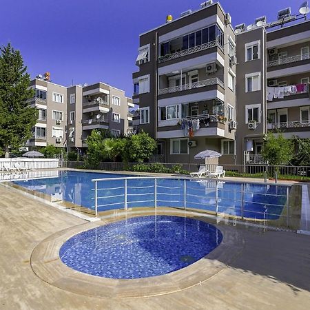 Vibrant Flat With Lovely Balcony In Muratpasa Antalya Exteriör bild